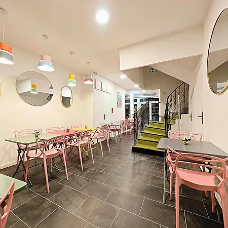 乐弗洛里安酒店 酒店